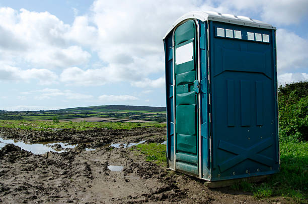 Types of Portable Toilets We Offer in Cypress Landing, NC